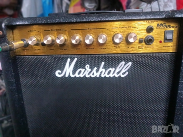 Усилвател Line6/ Crate/ Marshall, кубе за китара с вграден процесор ефекти, снимка 4 - Китари - 54901354