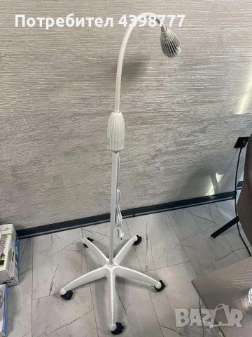LED прегледна лампа GIMA Luxiflex – на стойка с колелца., снимка 2 - Медицинска апаратура - 53996081