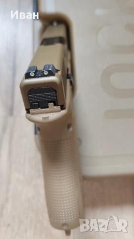 Продавам пистолет Глок 19Х Glock , снимка 7 - Бойно оръжие - 54021237