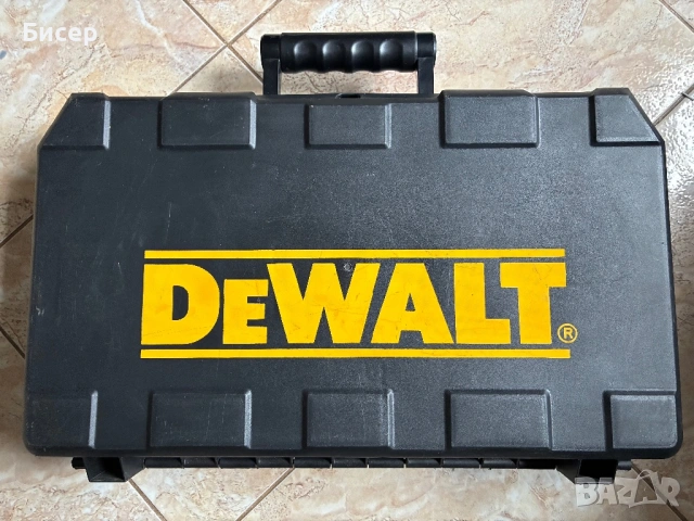 Перфоратор Dewalt D25013, снимка 5 - Перфоратори - 54516717