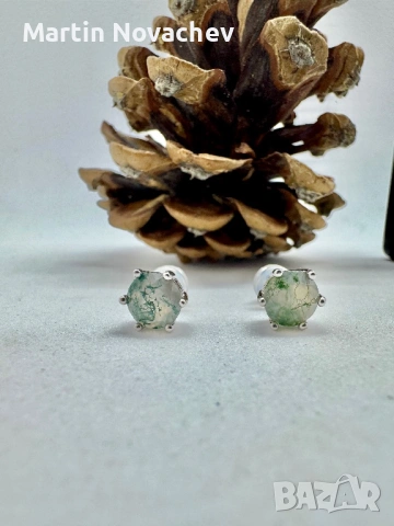 Сребърни обеци с естествен мъхов ахат 1.5 карата