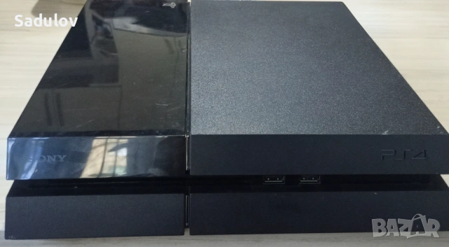 Playstation 4 500 GB за ремонт или за части