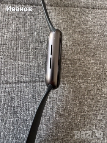 Apple Watch SE 2020 44mm, снимка 4 - Смарт часовници - 54308406