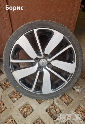 Джанти 17" Renault, снимка 4 - Гуми и джанти - 53925069