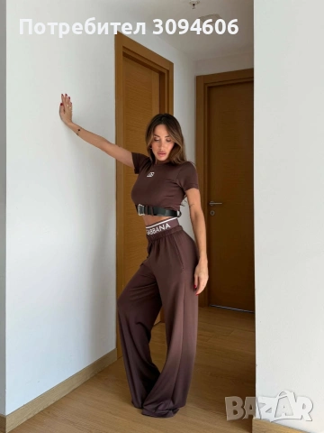 Нов дамски комплект D&G, снимка 4 - Спортни екипи - 53991147