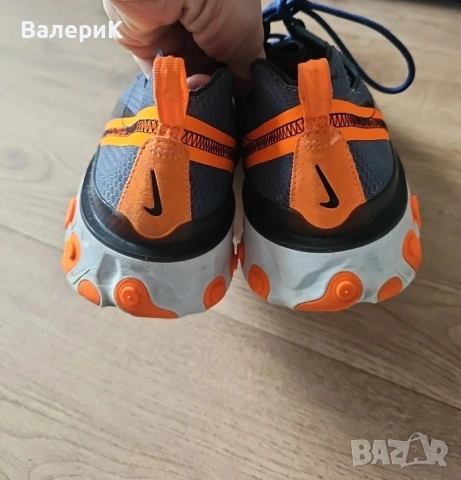 Маратонки Nike React Element 55 SE, снимка 2 - Маратонки - 54490423