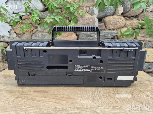 Радиокасетофон Sharp GF-329Z(BK), снимка 5 - Радиокасетофони, транзистори - 55191059