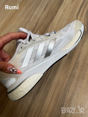 Оригинални маратонки Adidas SUPERNOVA +  ! 40,5 н, снимка 3 - Футбол - 53660296