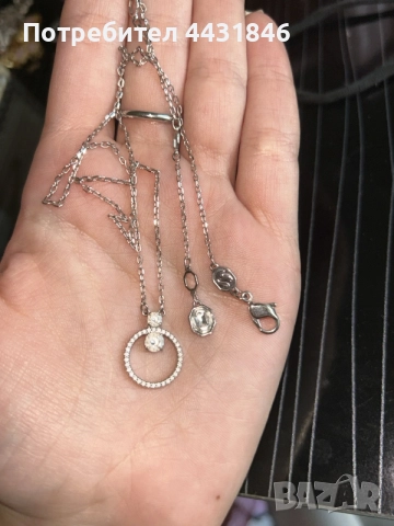 Swarovski колие , снимка 3 - Колиета, медальони, синджири - 55586508