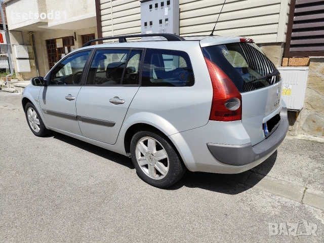 Renault Megane 1,6i ГАЗ/Бензин , снимка 5 - Автомобили и джипове - 54991735
