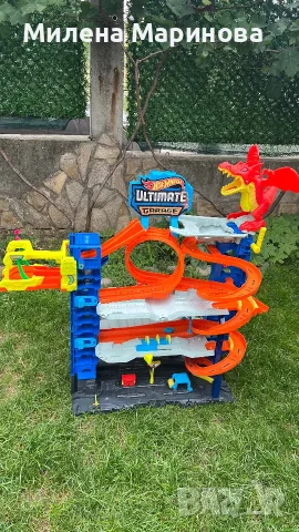 Писта Hot Wheels - мега гараж с дракон