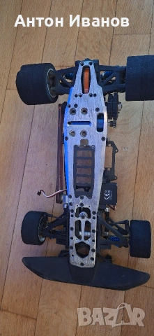 RC Touring Car 1:10 4WD Competition – Brushless motor + много резервни части, снимка 3 - Дронове и аксесоари - 55267725