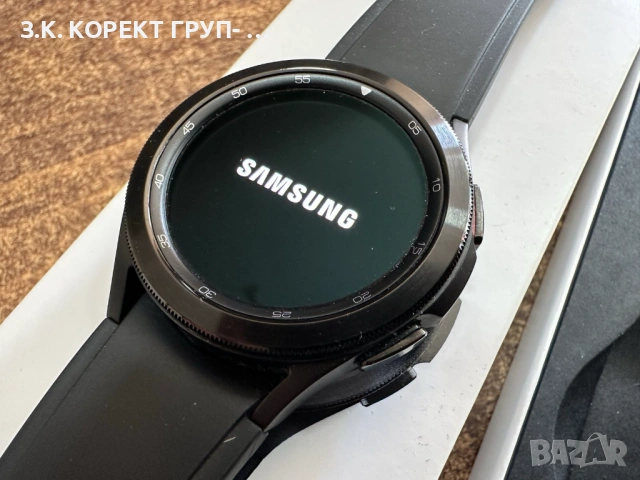 Samsung Galaxy Watch4 Classic 42mm, снимка 3 - Смарт часовници - 54565390
