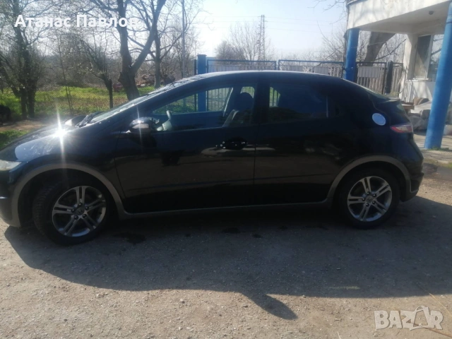 Honda Civik 1.4 iVitec, снимка 9 - Автомобили и джипове - 54178970