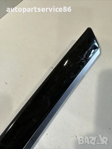 Предна дясна декоративна лайсна за BMW F10 F11 530Xd (2012) 7225548, снимка 2 - Части - 55365255