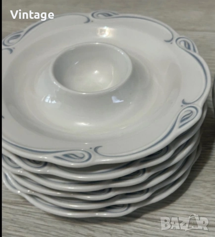 Старинен порцеланов комплект за празнични яйца , снимка 3 - Прибори за хранене, готвене и сервиране - 53981671