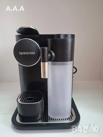 Кафемашина с капсули Nespresso De’Longhi Gran Lattissima Black, 19 бара, 1400 W, 1.3 л
