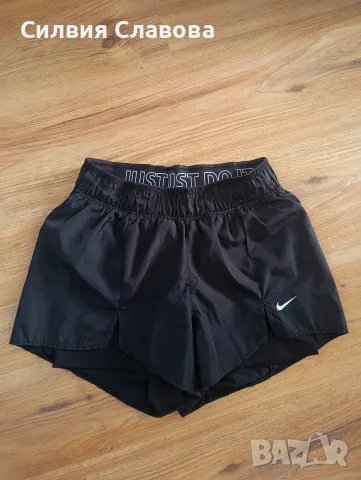 Оригинални Nike Панталонки с клин 