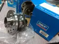 VKBA3489**NEU**SKF**AUDI**VW**SKODA**Комплект лагер на колелото заден (с главина)** , снимка 1