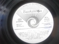 1975г. ЛИЛИ ИВАНОВА "ТАНГО" БЪЛГАРСКА ГРАМОФОННА ПЛОЧА БАЛКАНТОН ВТА 1810 ОТЛИЧНО СЪСТОЯНИЕ , снимка 9