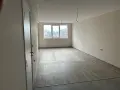 Продавам двустаен, снимка 12