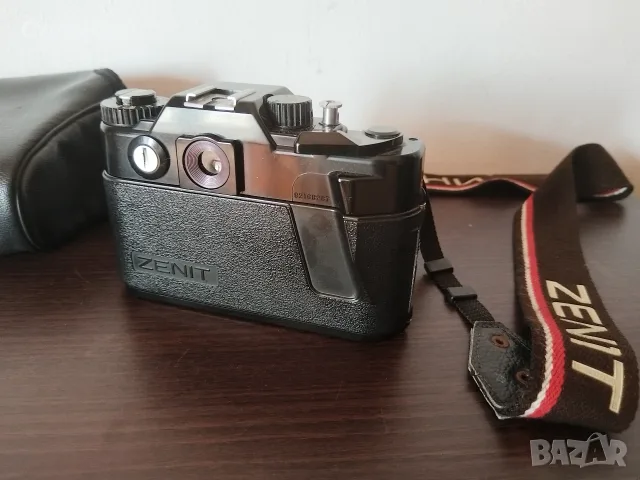 Камера ZENIT 122 USSR, снимка 8 - Фотоапарати - 54572766