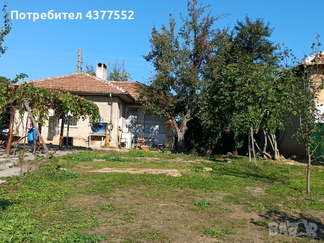 Продавам къща в село Черни Бряг, община Антоново, 64 кв.м с двор