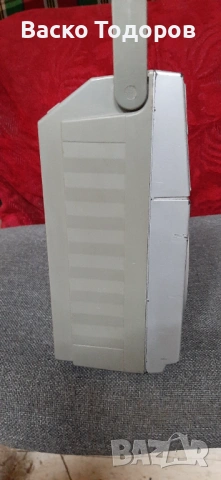 Радиокасетофон  Тошиба, снимка 3 - Радиокасетофони, транзистори - 54369574