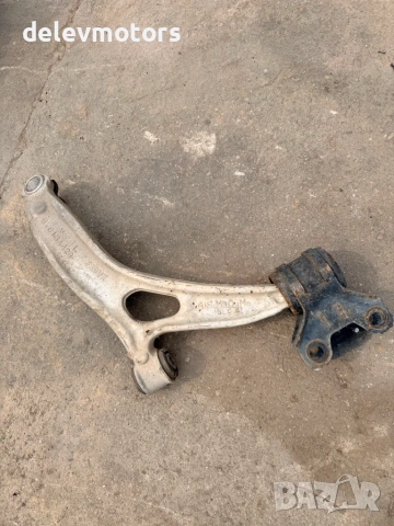 bv613A424 носач преден ляв от Ford Focus 2.0i auto, 162 ph., 2015, 60 000 km., engine FL, euro 5, снимка 5 - Части - 55134492