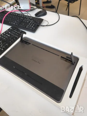 Wacom cintiq pro 13, снимка 4 - Таблети - 55673958