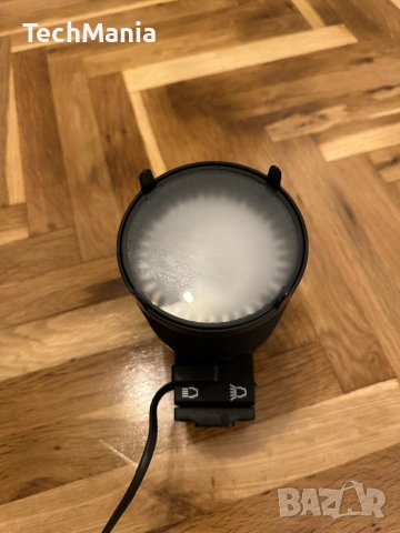 Прожектор Osram SLV 1001 Studio, снимка 3 - Светкавици, студийно осветление - 54058882