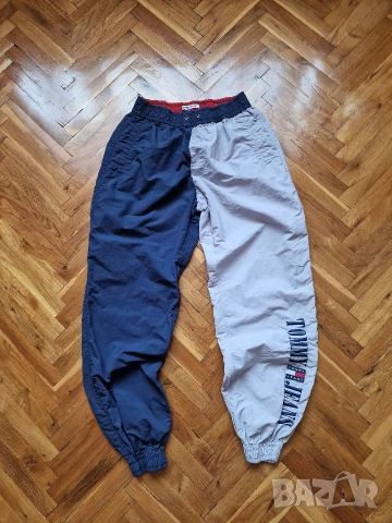 Страхотни дамски спортни панталони TOMMY HILFIGER размер S 