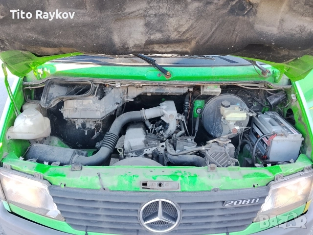 Mercedes Sprinter 208D, снимка 9 - Бусове и автобуси - 54842998