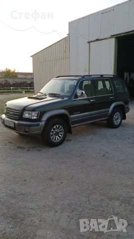 ISUZU TROOPER 3.0 2002г., снимка 4 - Автомобили и джипове - 54681091