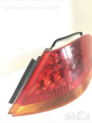 Заден десен стоп Hella за BMW E65 740D (2004), снимка 2 - Части - 55362432
