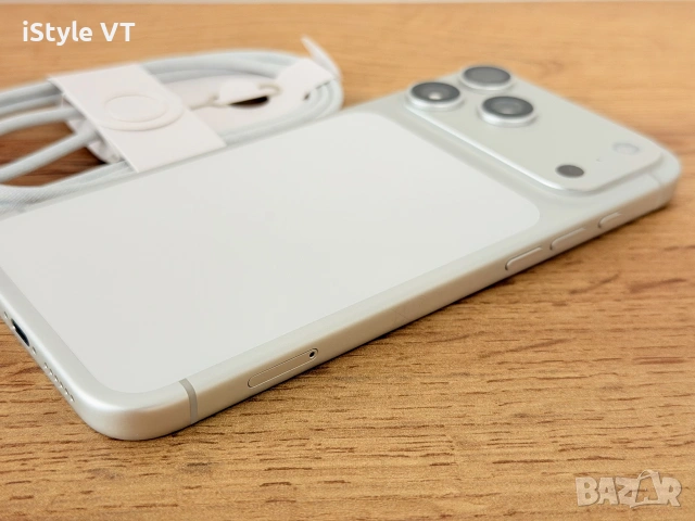 iPhone 17 Pro Max перфектен!!!, снимка 4 - Apple iPhone - 55183387