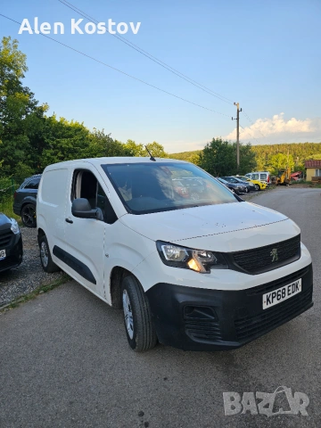 Peugeot Partner 1.6 BlueHDi 116 к.с. Euro 6, 2019 г., N1 5+1, нов внос, снимка 13 - Бусове и автобуси - 55093173