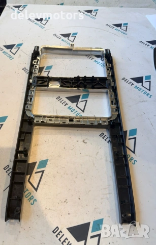 jba2-044e05-a декоративна лайсна от Land Rover Range Rover Velar (L560) 3.0 D , снимка 4 - Части - 55154454