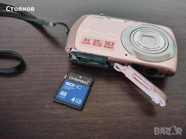 CASIO EXLIM EX- Z350 12. 1MP, снимка 2 - Фотоапарати - 54750720