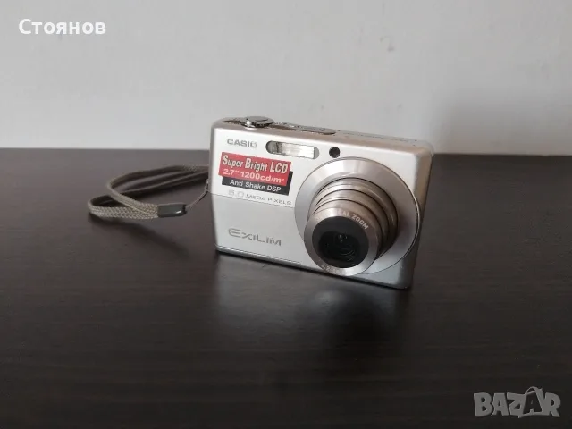 Камера Casio EXLIM EX-Z600 6.0MP