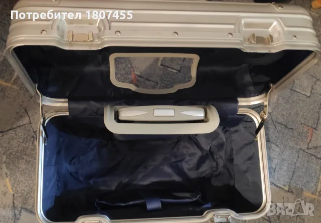 Rimowa Original Pilot Case 31L Сребрист, снимка 2 - Куфари - 55440907