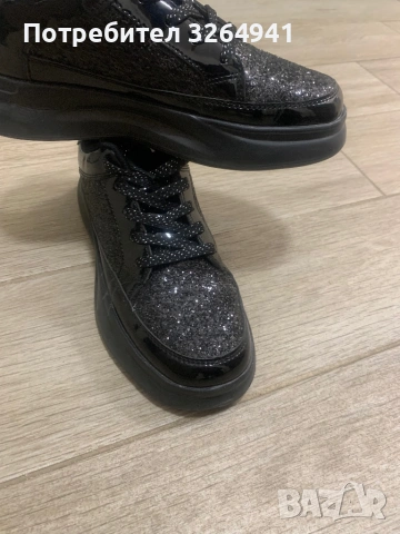 Дамски нови пролетни кецове, снимка 2 - Кецове - 54356717