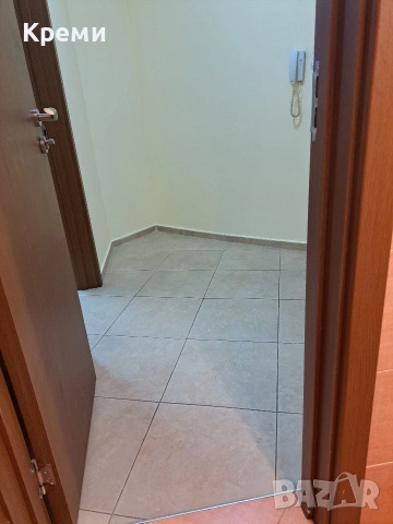Под наем едностаен, център от собственик. , снимка 13 - Апартаменти - 55225962