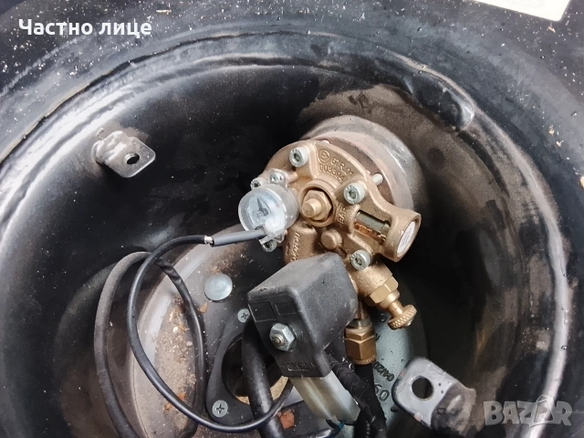 Газова бутилка тип резервна гума евросонда оборудвана 04/2020 газов инжекцион, снимка 3 - Части - 53429623