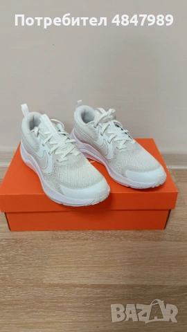 Маратонки Nike 
