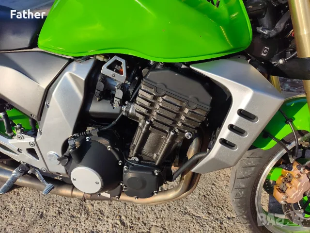 Kawasaki Z 1000, снимка 8 - Мотоциклети и мототехника - 55652780