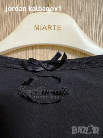 Подарявам - Дамска черна блуза с дълги ръкави Just Cavalli номер - M, снимка 5 - Блузи с дълъг ръкав и пуловери - 54035006