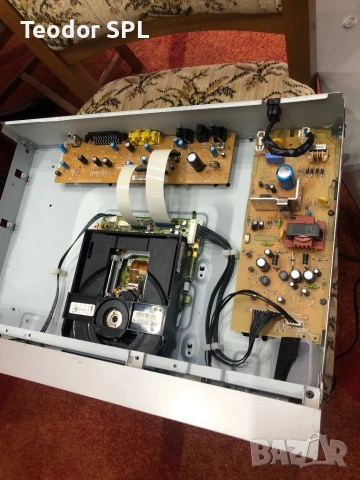 Cd dvd player Yamaha , снимка 10 - Ресийвъри, усилватели, смесителни пултове - 54635994