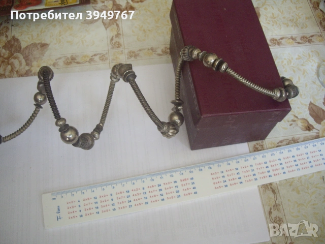 Стара много интересна гривна., снимка 3 - Антикварни и старинни предмети - 54768842