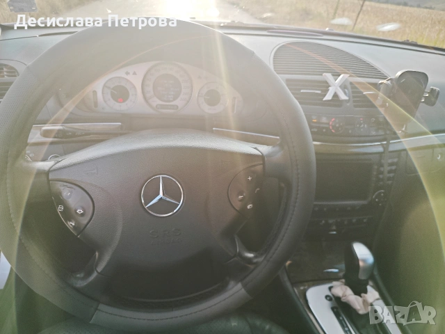 Продавам Mercedes-Benz Е 220, снимка 10 - Автомобили и джипове - 54991971